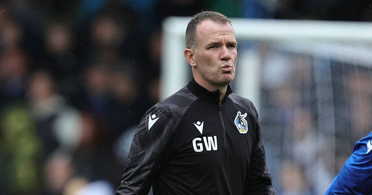 Former Ireland international Glenn Whelan takes interim charge of Wigan