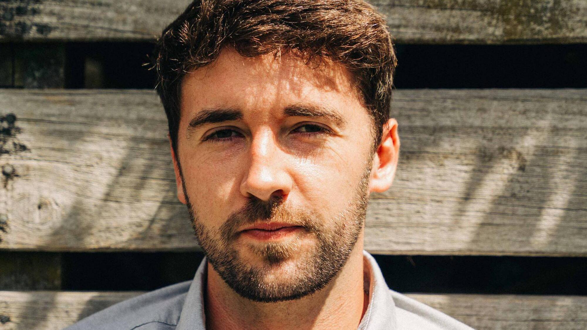 Ryan Cahill, Irish fantasy author, is about to have his books published by the Broken Binding. 