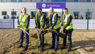 <p>Michael Lohan, CEO of IDA Ireland, Kevin O’Neill, President &amp; CEO, GE HealthCare’s Pharmaceutical Diagnostics, An Taoiseach Micheál Martin and Eugene Barrett, MD of GE HealthCare Ireland, launching €132m in construction works at GE HealthCare, Carrigtohill, Cork. Pic : Darragh Kane</p>