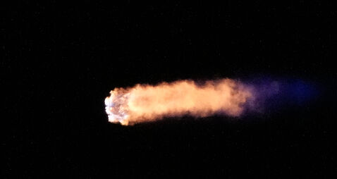 New crew blasts off to start work at International Space Station