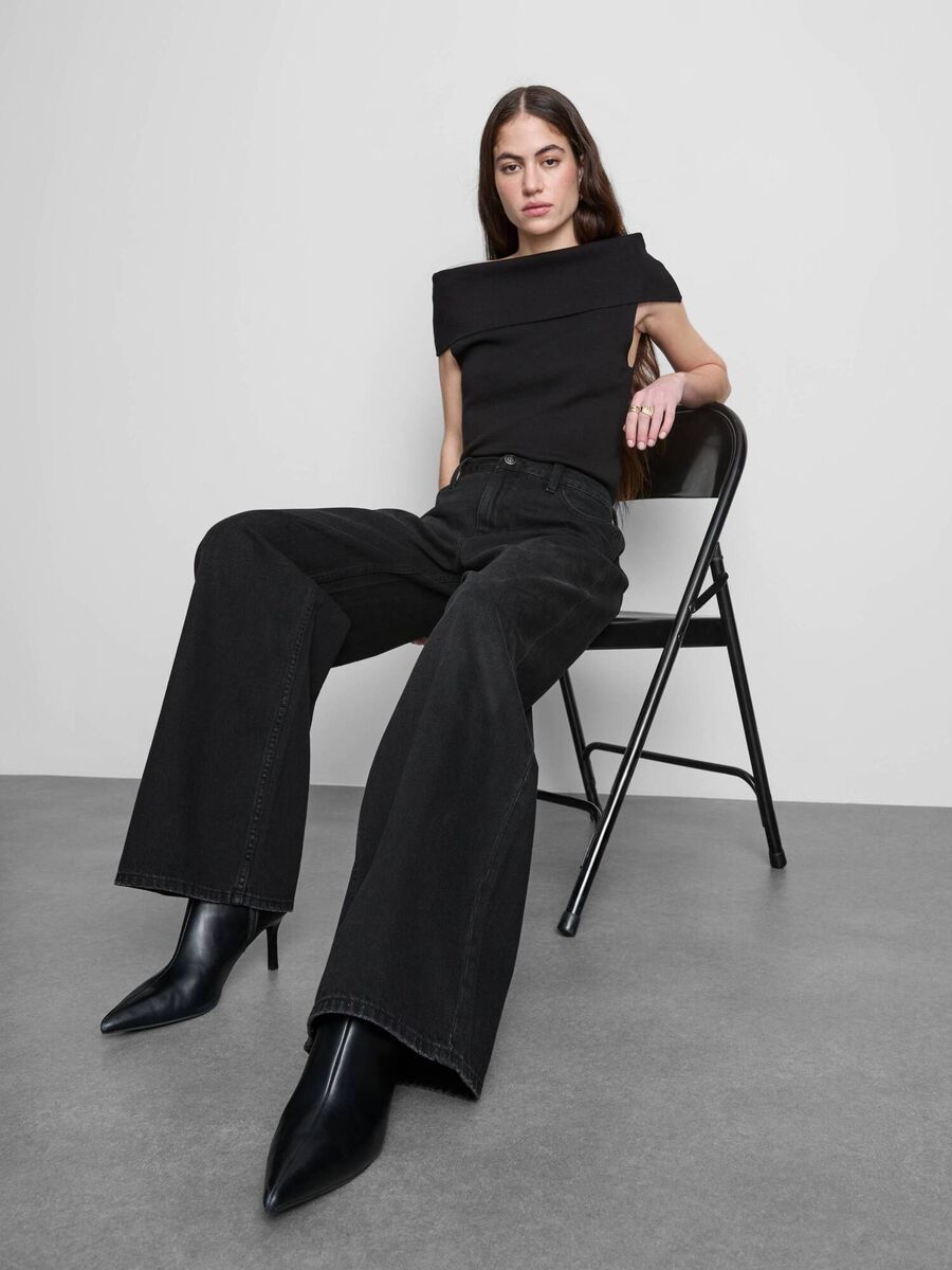 Penneys cotton Denim Mid Rise Wide Leg Jeans in black, €18 Penneys cotton Denim Mid Rise Wide Leg Jeans in black, €18