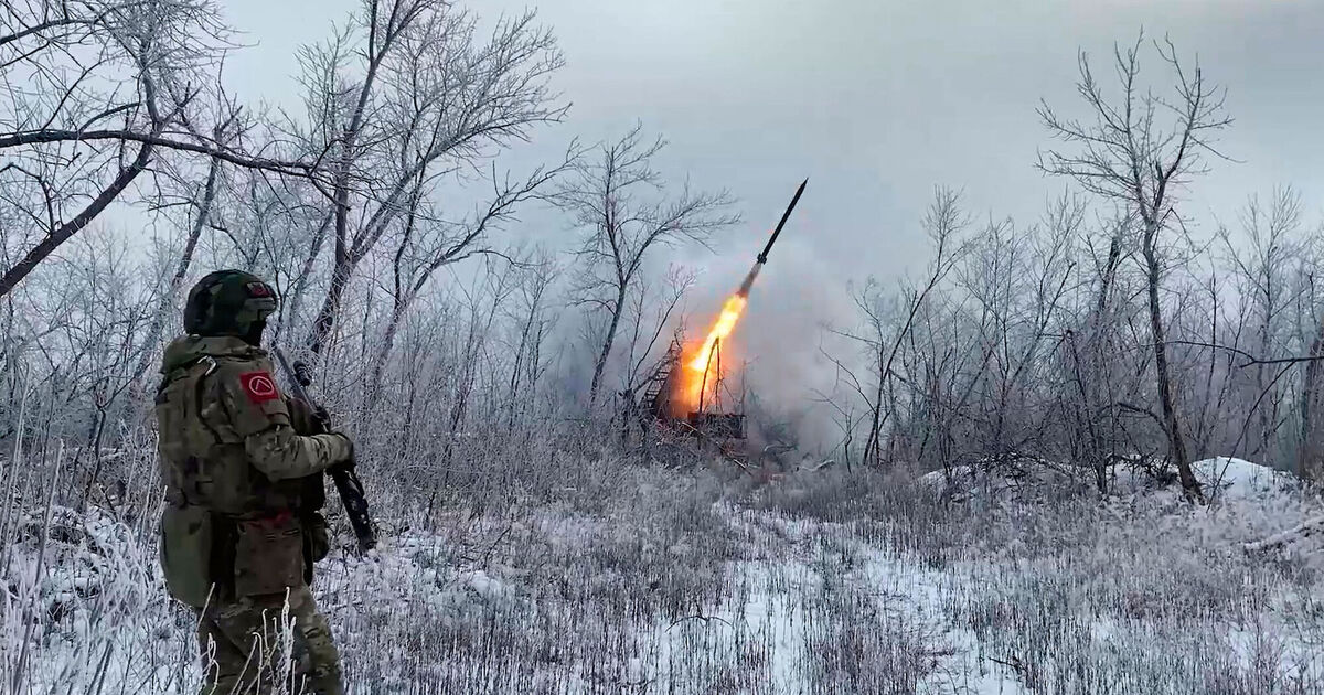 Russia intensifies assault on critical infrastructure and homes across Kyiv as temperatures plummet