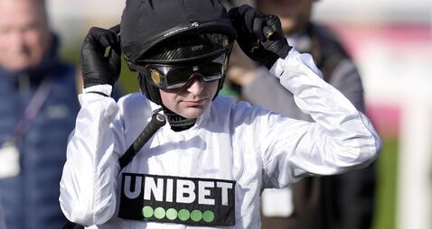 Sandown Park Races - Saturday January 31st