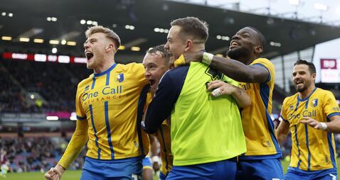 Burnley v Mansfield Town - Emirates FA Cup - Fourth Round - Turf Moor