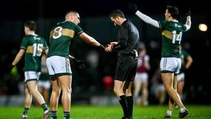 <p>SURVEY SAYS: Kerry's Joe O'Connor remonstrates with referee Paul Faloon. Pic: Shauna Clinton/Sportsfile</p>