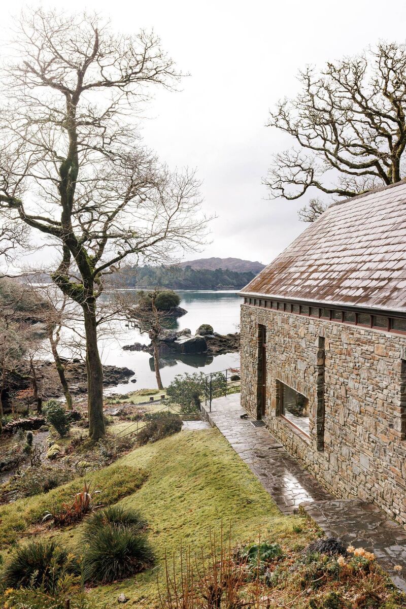 Dromgarriff, Co. Cork. Photo: Bríd O'Donovan.