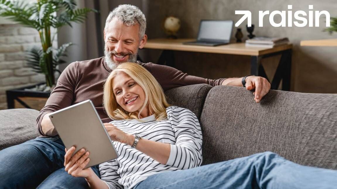 Raisin works with banks located exclusively in the EU, so savings are protected up to €100,000 per depositor, per bank. 