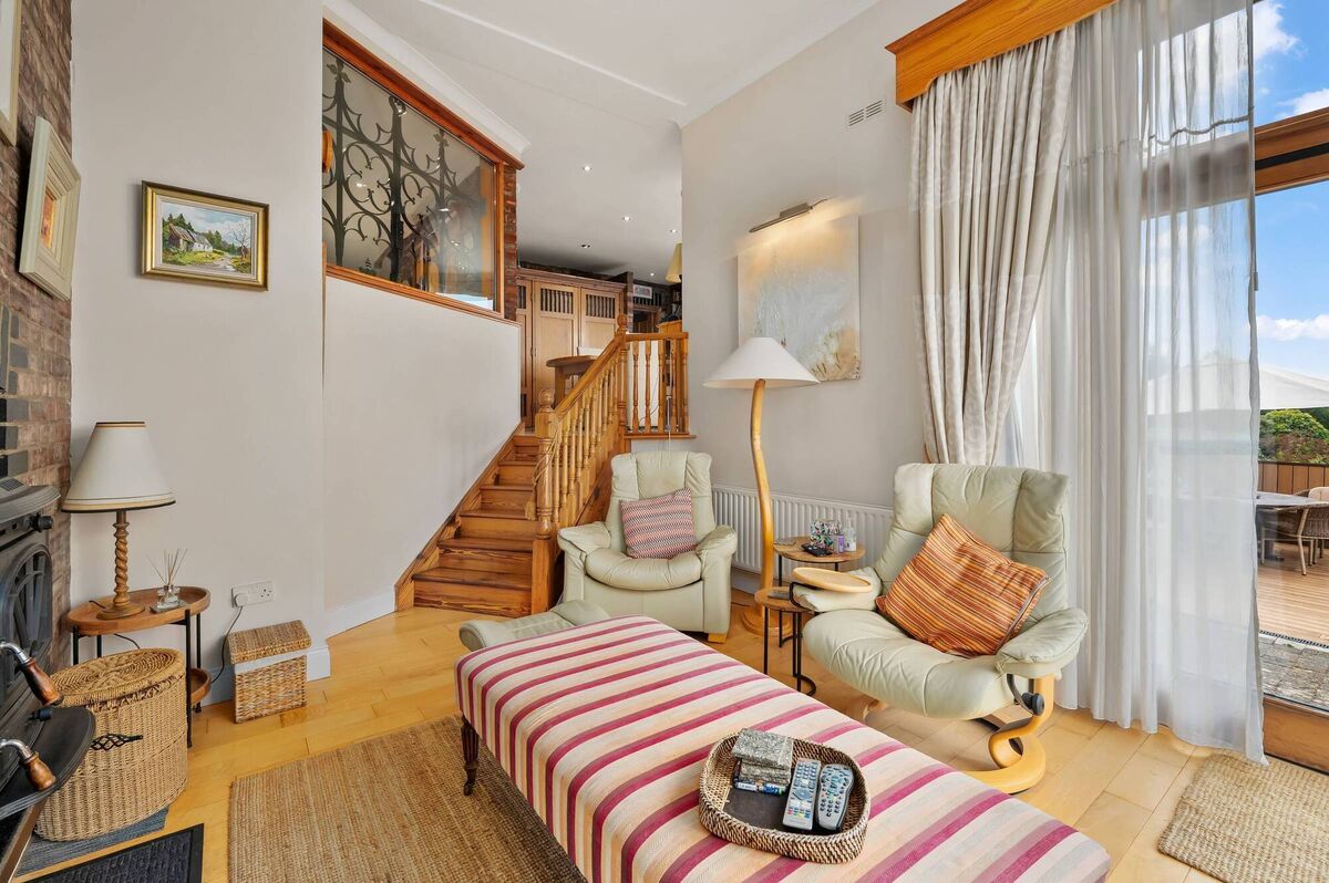 Split level lounge Split level lounge