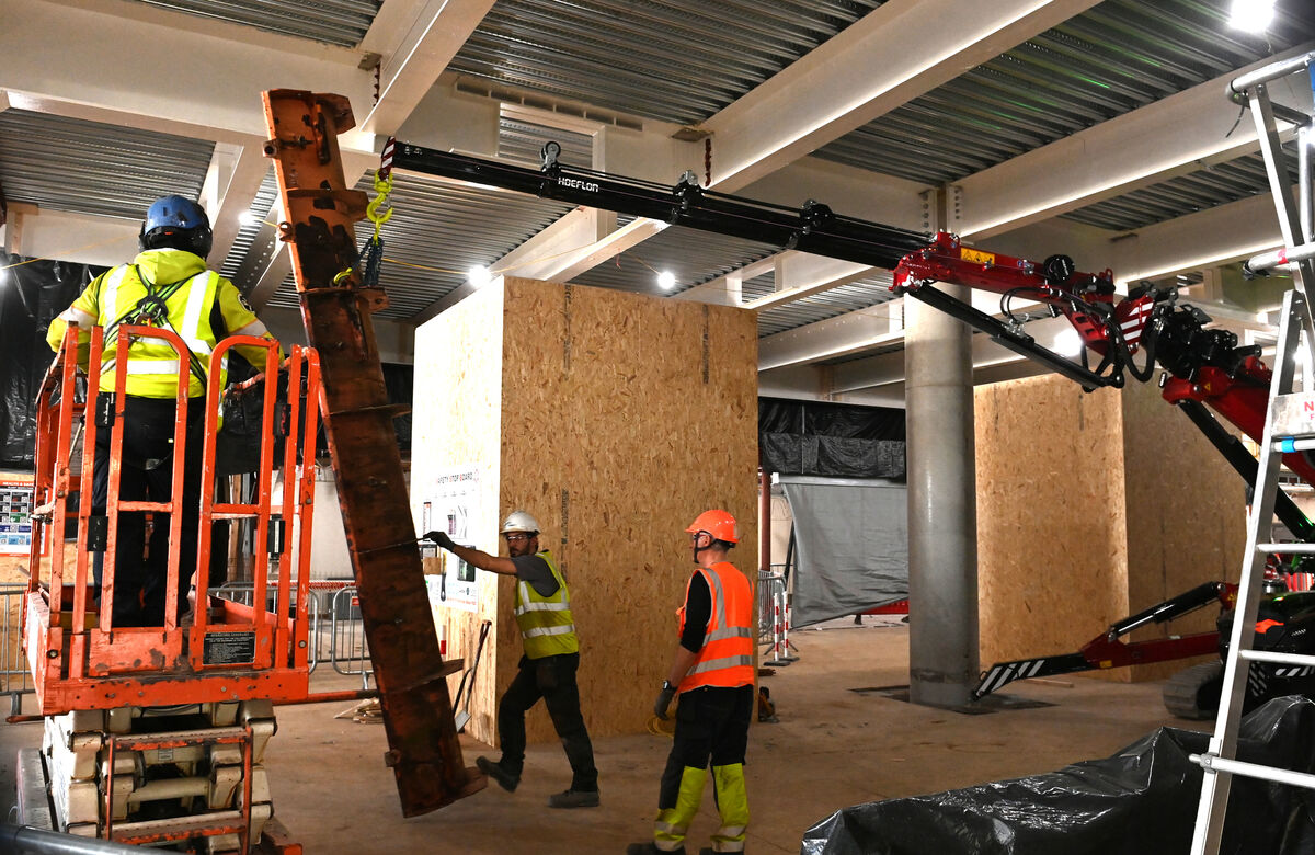 Hegarty Building contractors prepare to pour a concrete pillar in the ground floor area of the terminal building at Cork Airport. Picture: Larry Cummins