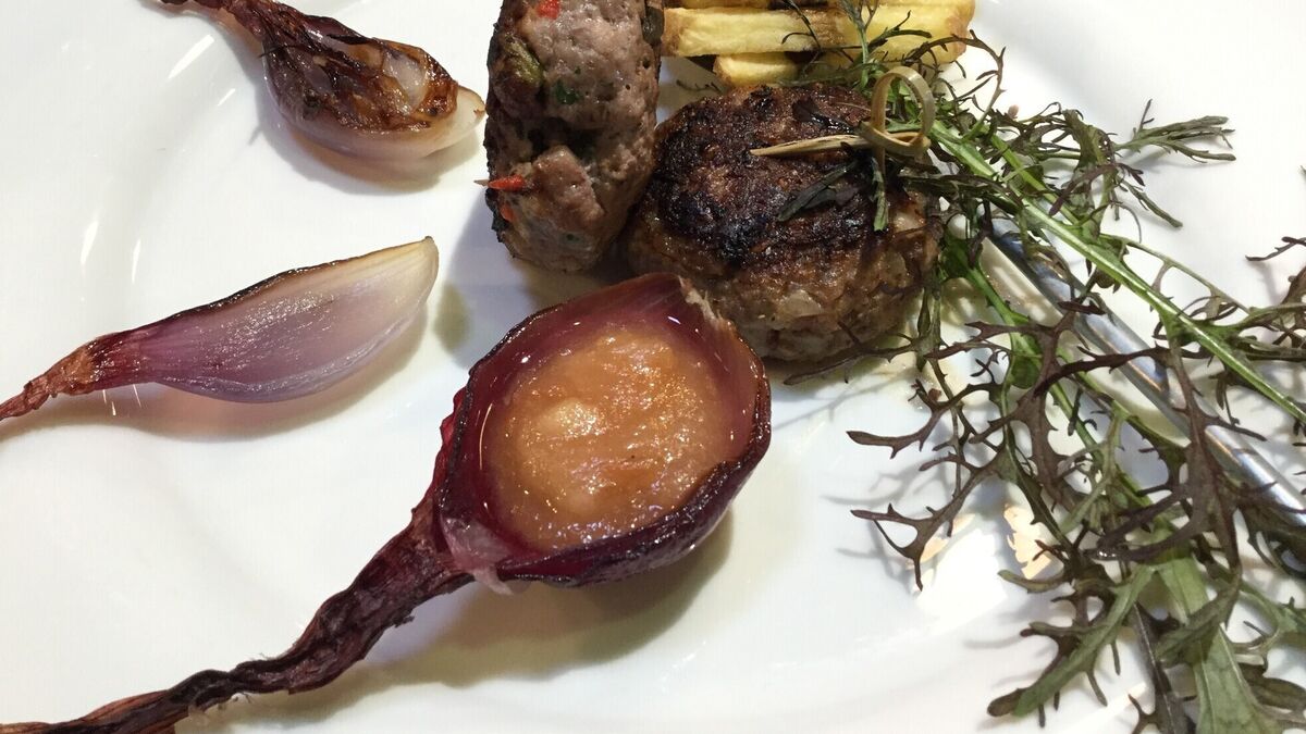 Rory O’Connell’s Grilled Pork Burger with Apple Sauce