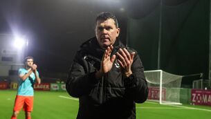 <p>STAY UNITED: Drogheda United Manager Kevin Doherty applauds the fans. Pic: ©INPHO/Nick Elliott.</p>