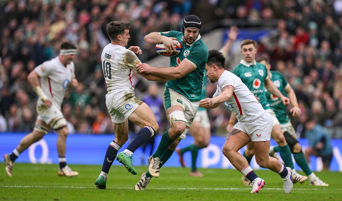 GREEN MACHINE: Ireland's Caelan Doris ploughs through the English line at Allianz Stadium in Twickenham. Pic: Brendan Moran/Sportsfile