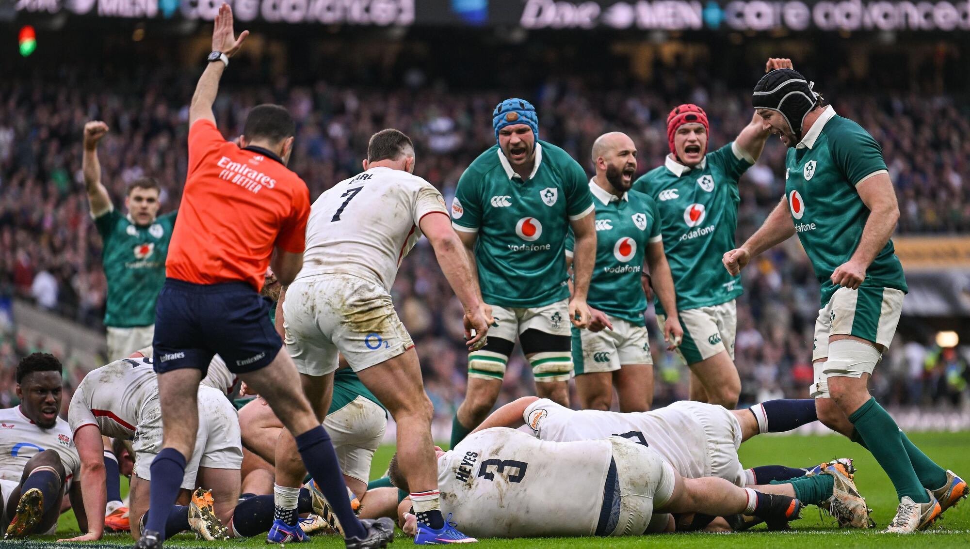 Rampant Ireland run up historic Twickenham haul to destroy diabolical England 