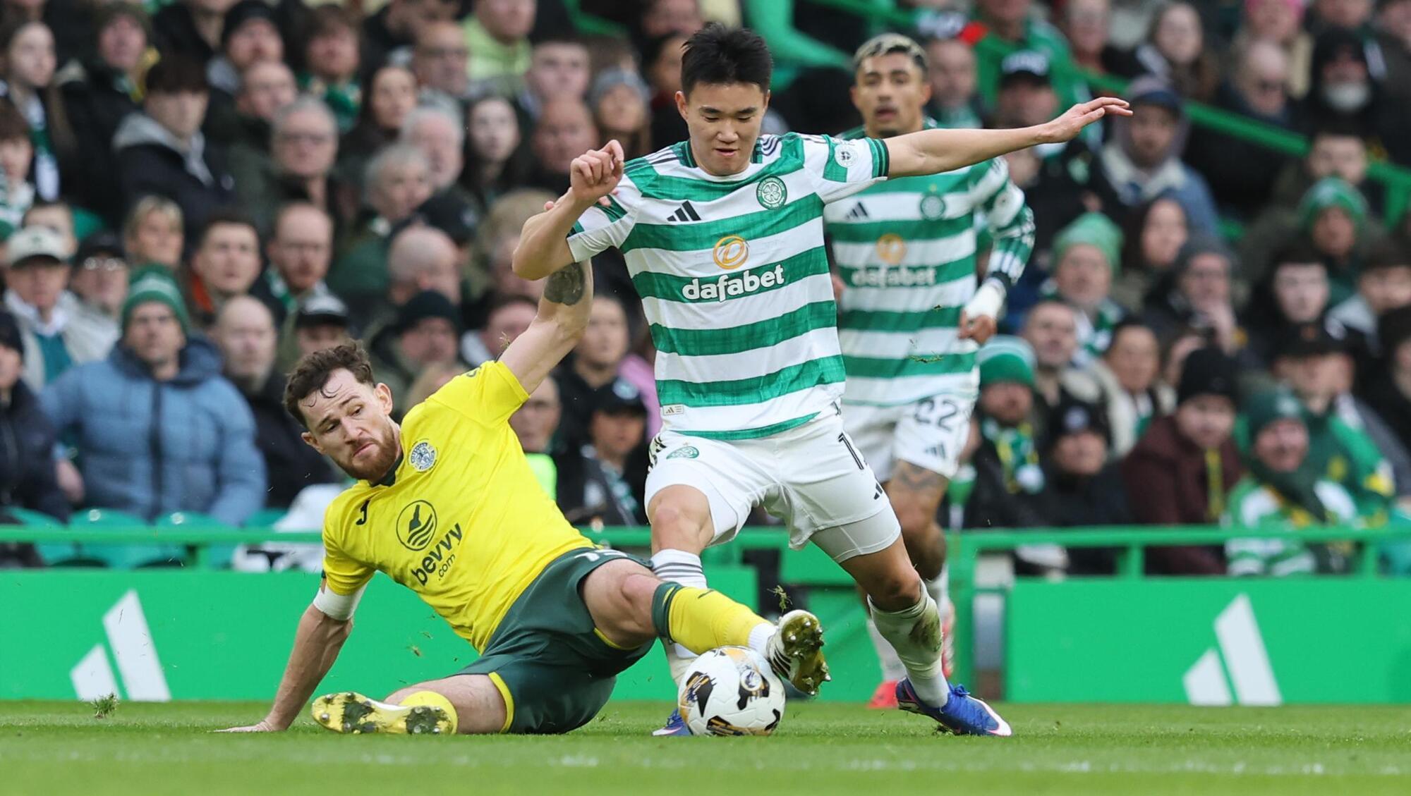 Kai Andrews' late winner sees Hibs dent 10-man Celtic's title hopes