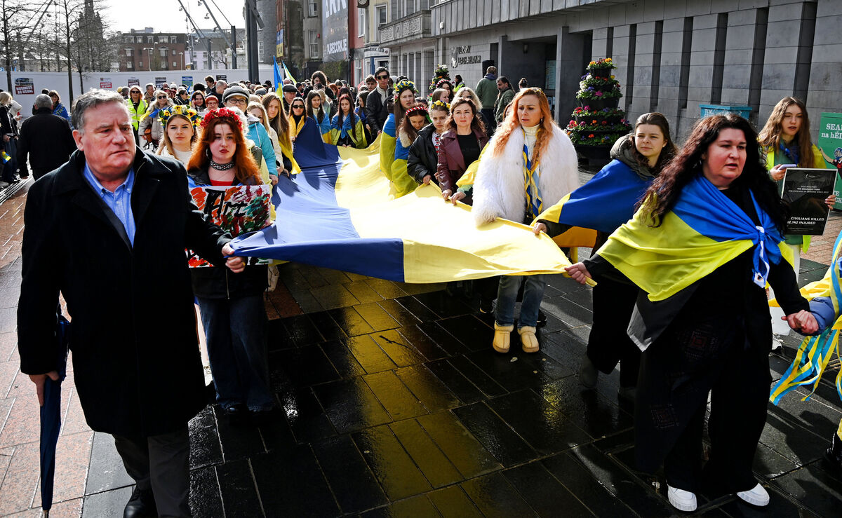Ukrainians and supporters, including former lord mayor of Cork Dan Boyle, at Sunday's rally in Cork to mark the fourth anniversary of Russia's invasion. See Liz Dunphy's report and further photos in the 'Irish Examiner' in print and online. Picture: Eddie O'Hare
