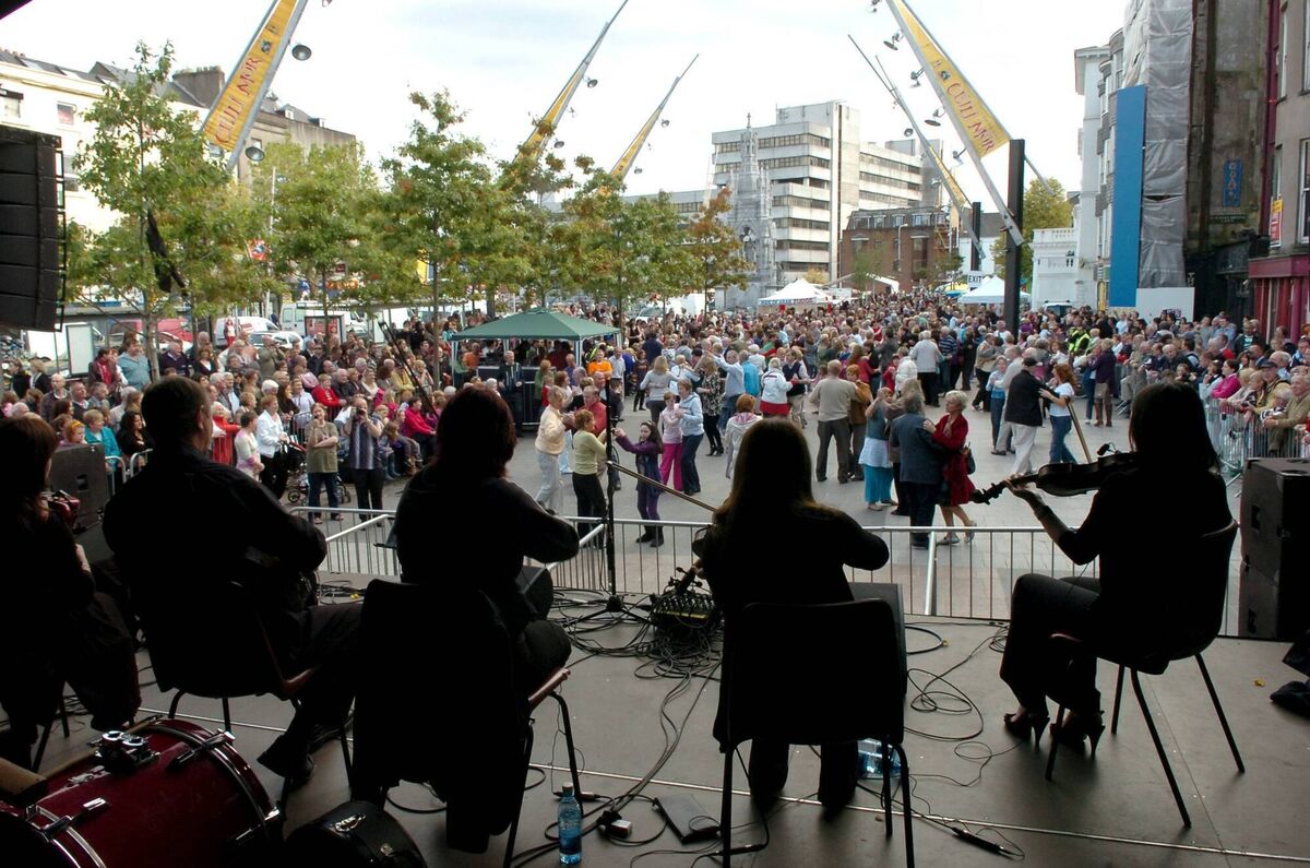 Members of the Kilfenora Ceili Band playing during the Cork Folk Festival Ceili Mór at the Grand Parade  in 2009. Picture: Richard Mills