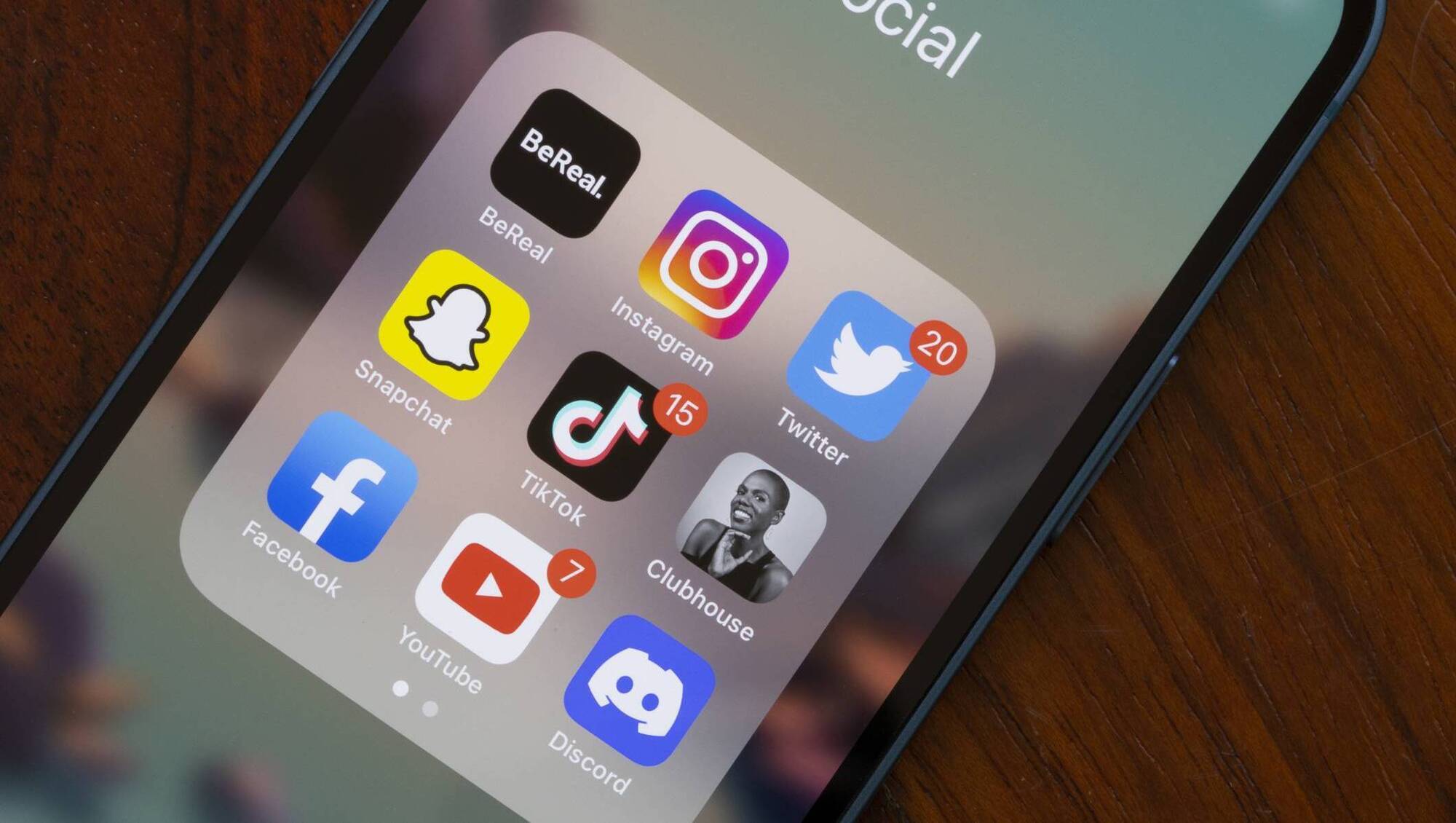 Young people may see social media ban as 'punishment', Dáil committee hears