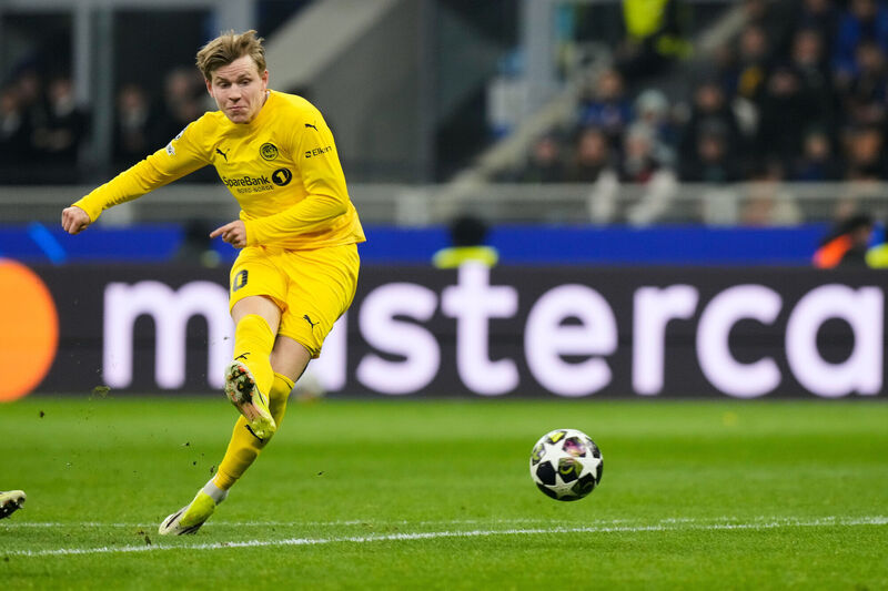 Jens Petter Hauge fires goalward. Pic: Luca Bruno/AP