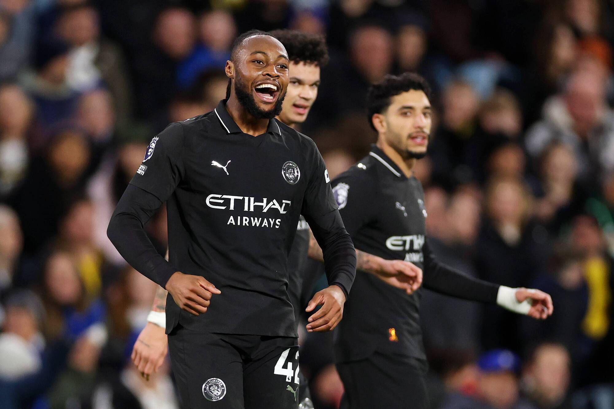 Semenyo finds the right riff but won't tune in to chart-toppers Arsenal