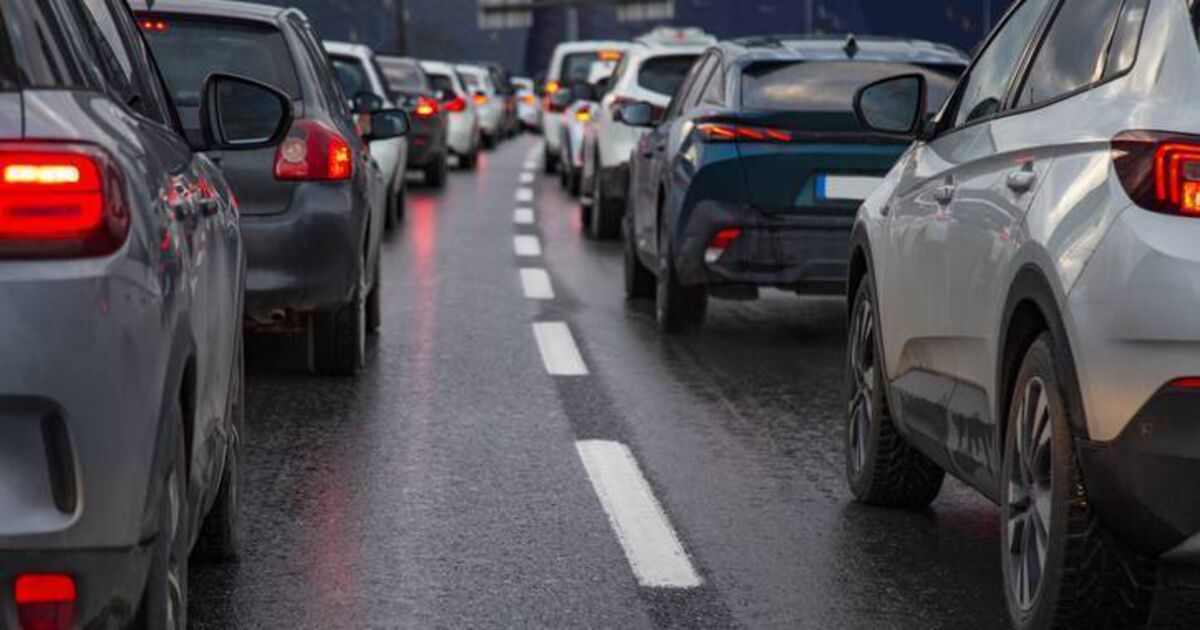 Cabinet to consider congestion charges and low emission zones