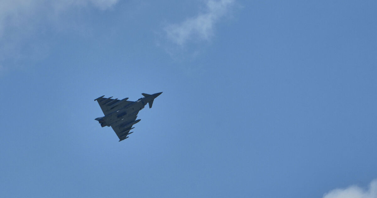 Trump: Starmer’s permission for UK bases to be used took ‘too long’ amid US military aircraft crashes in Kuwait