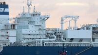 The Hoegh Esperanza FRSU Docks at The Uniper SE Wilhelmshaven LNG Terminal