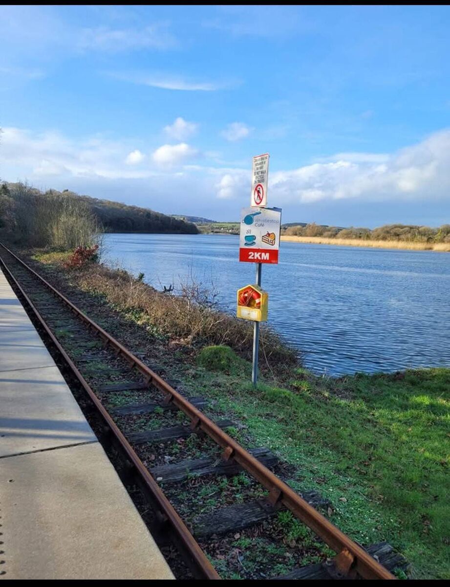 The Waterford &amp; Suir Valley Railway goes along by the Waterford Greenway and River Suir