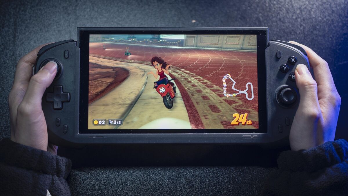 Mario Kart World feels noticeably more controlled thanks to the taller stick angle. Picture: abxylute.