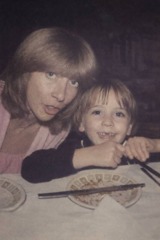 Richard Hogan and his mother, childhood