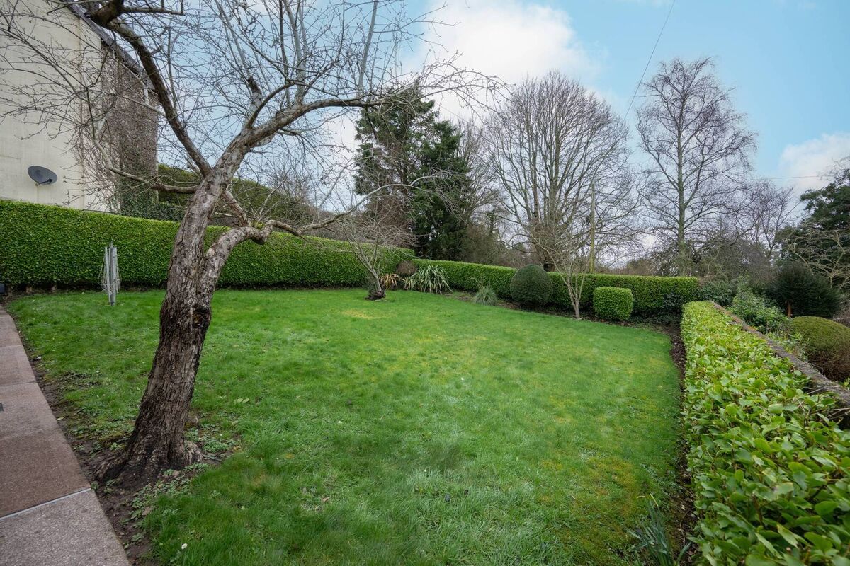 10 The Grove, Shanakiel 