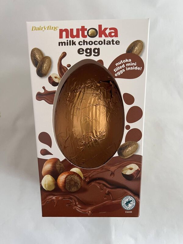 Dairyfine Nutoka milk chocolate egg Dairyfine Nutoka milk chocolate egg