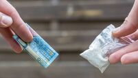 Drug dealer sells drugs for cash