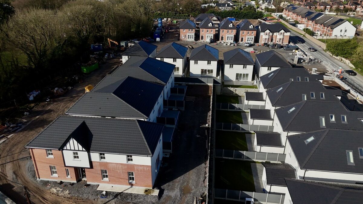 Hermitage Farm, with Rosefield across the road, to the right