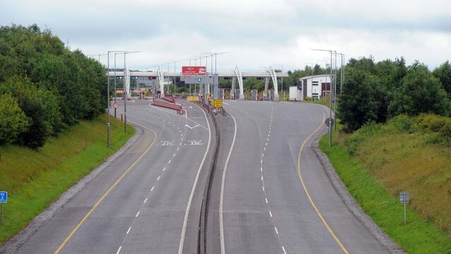 <p>Both the M3 and the M7/M8 brought in roughly €29m in toll income with around €65,000 in change left behind in plaza buckets. File picture: Denis Minihane</p>