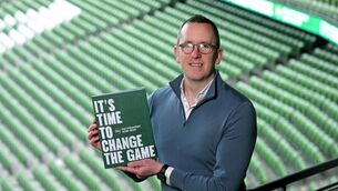 <p>DON'T JUDGE BOOK BY COVER: FAI chief David Courell releasing their strategy. Pic: Stephen McCarthy/Sportsfile</p>
