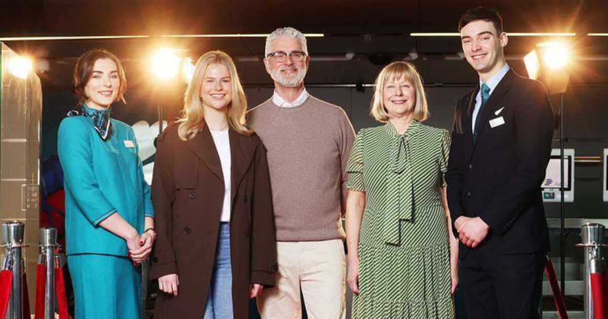 Jessie Buckley&rsquo;s family en route to LA ahead of Sunday's Oscars ceremony