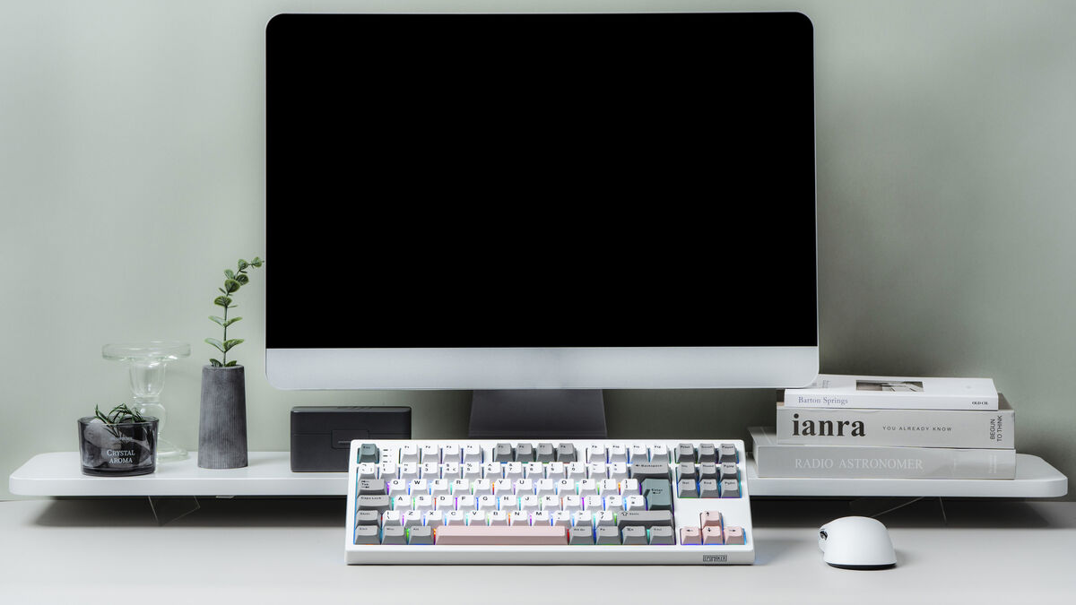 The TH87 supports tri-mode connectivity with wired USB-C, 2.4 GHz wireless, and Bluetooth. Picture: Epomaker.