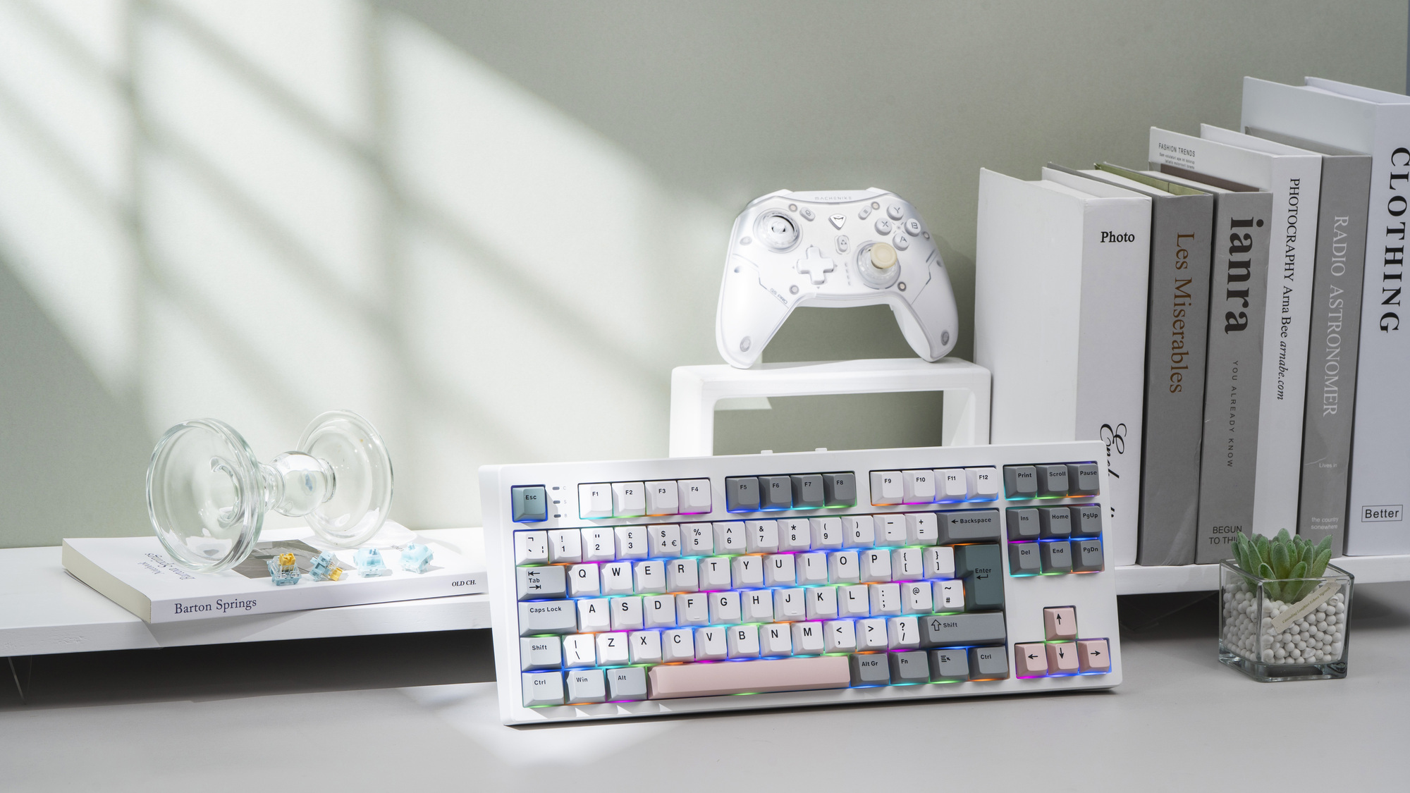 The Epomaker TH87 uses a tenkeyless layout that removes the numpad while keeping the full typing and function key area. Picture: Epomaker.