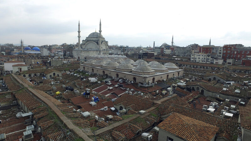 £22m of jewels and antiques seized in raid at Istanbul’s Grand Bazaar £22m of jewels and antiques seized in raid at Istanbul’s Grand Bazaar